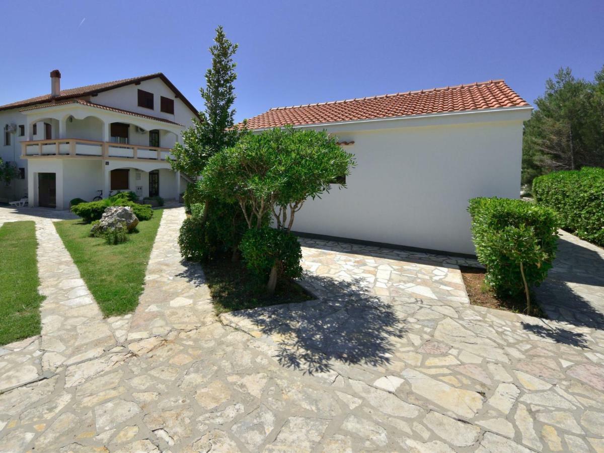Holiday Home Nikolina By Interhome Vir Ngoại thất bức ảnh